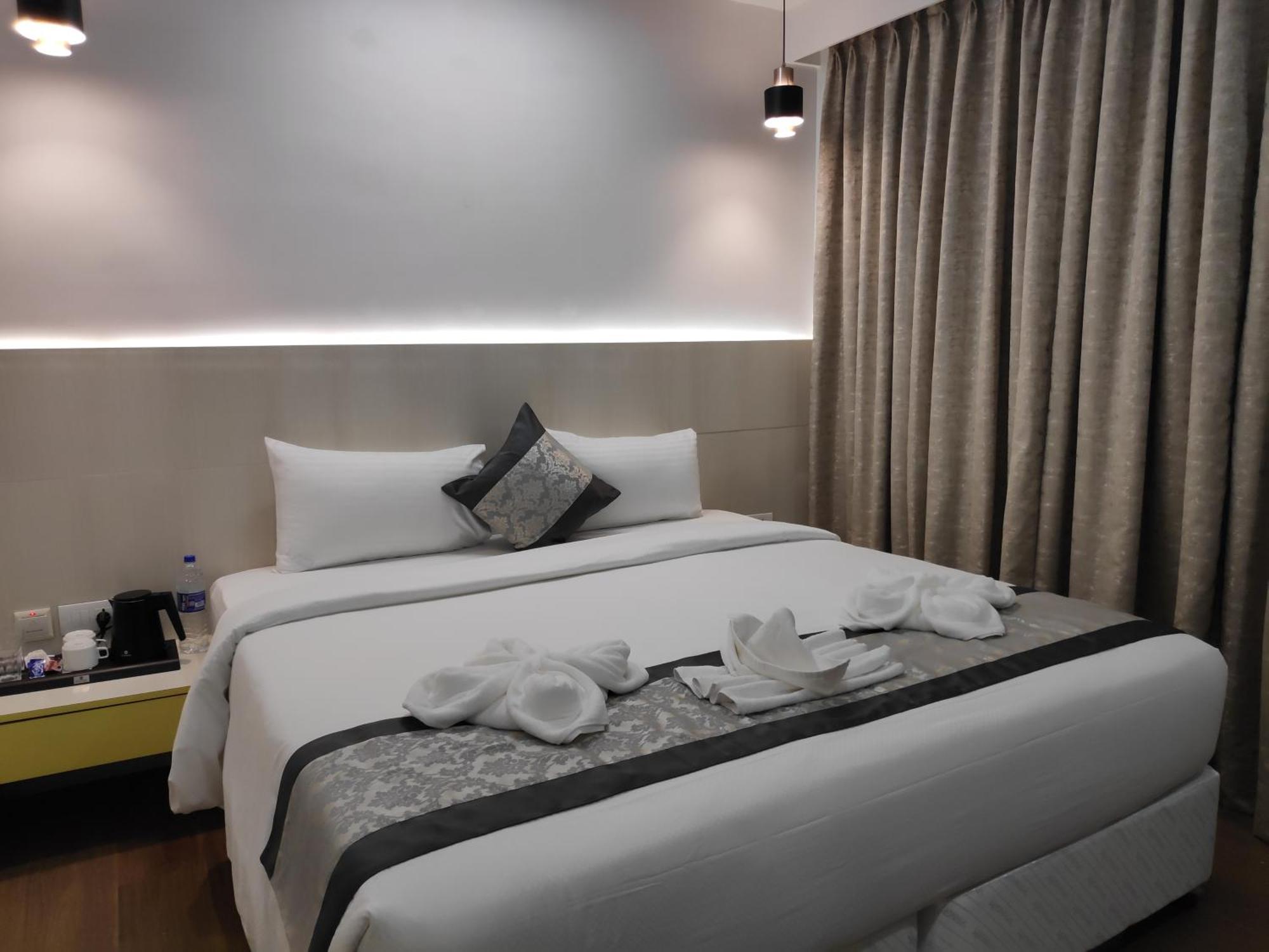 White House By Maxxvalue Service Apartments Bandra Mumbai Eksteriør bilde