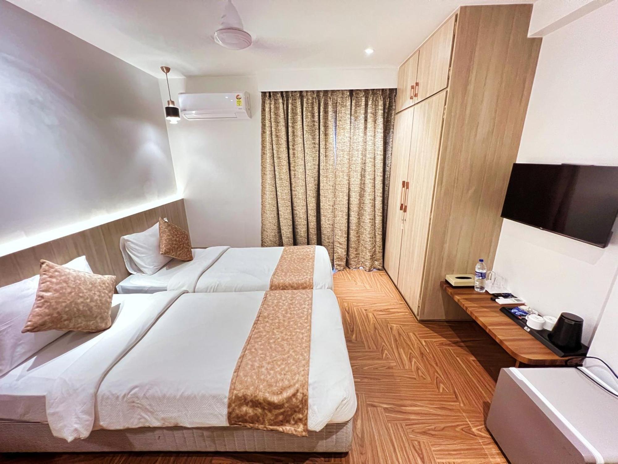 White House By Maxxvalue Service Apartments Bandra Mumbai Eksteriør bilde