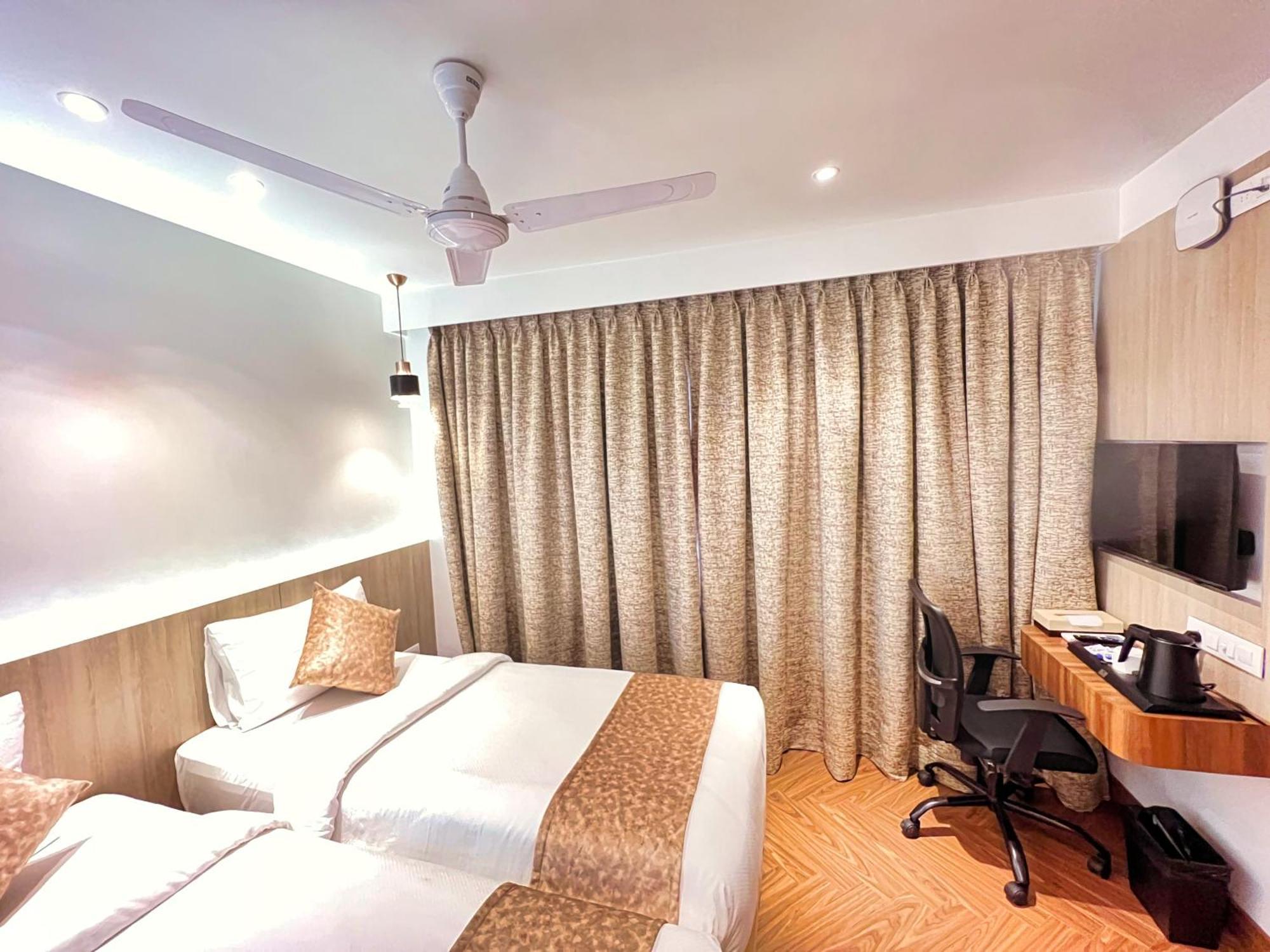 White House By Maxxvalue Service Apartments Bandra Mumbai Eksteriør bilde