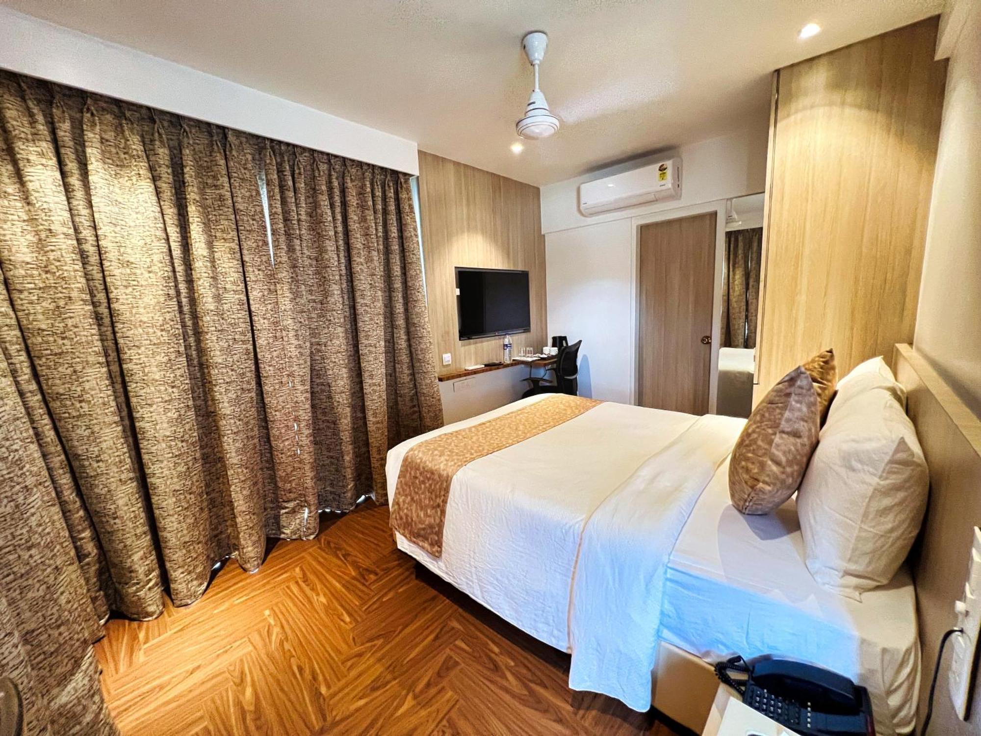 White House By Maxxvalue Service Apartments Bandra Mumbai Eksteriør bilde