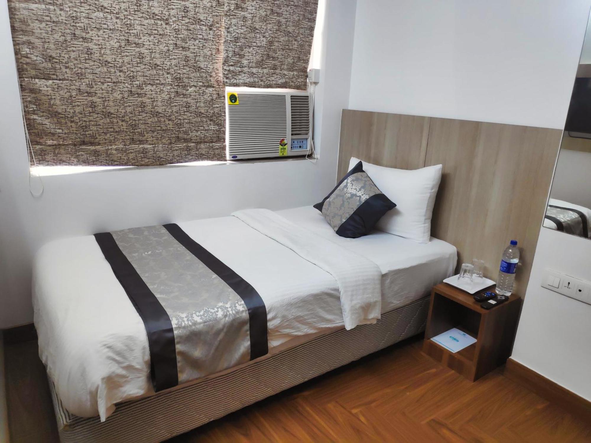 White House By Maxxvalue Service Apartments Bandra Mumbai Eksteriør bilde